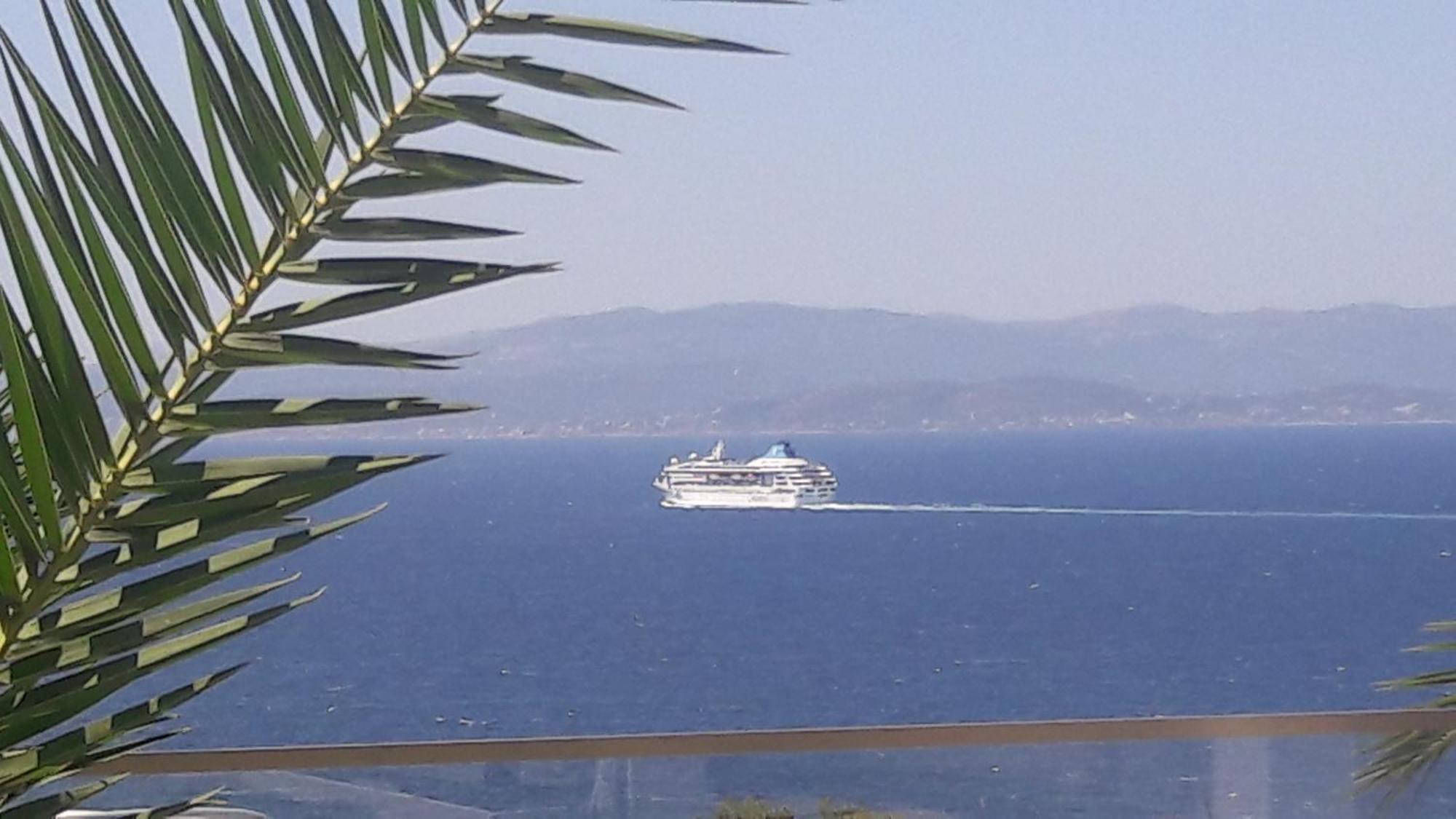 Mavi Panorama Villa Çeşme Luaran gambar